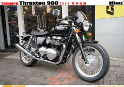 TRIUMPH Thruxton 900