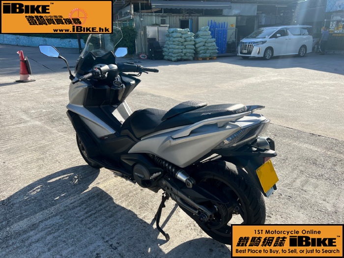 KYMCO AK550 q樮