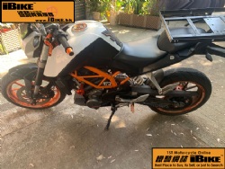 KTM 390 Duke