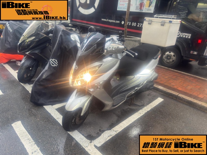 SYM GTS 300i q樮