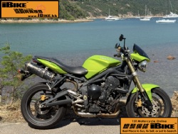 TRIUMPH Street Triple 675