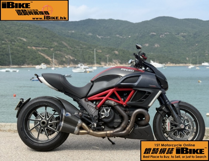DUCATI Diavel Carbon �q�樮