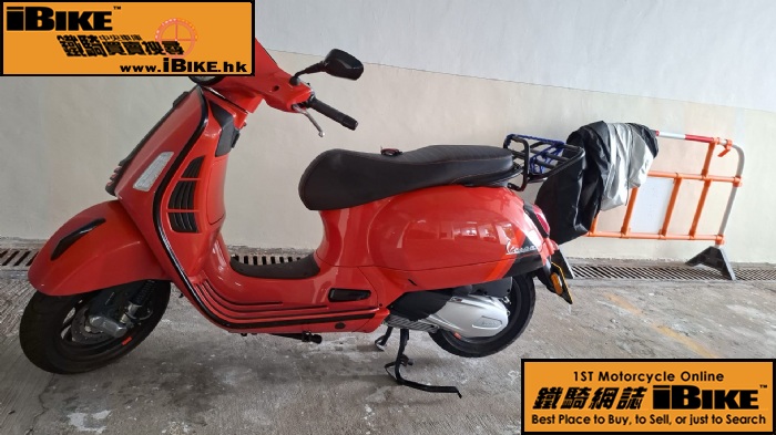 Vespa / Piaggio GTS300 Supersport �q�樮