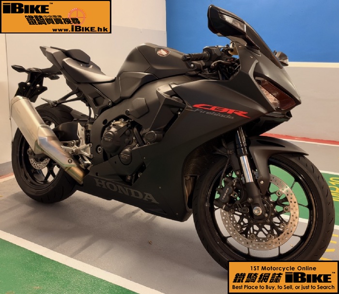HONDA CBR1000RR �q�樮
