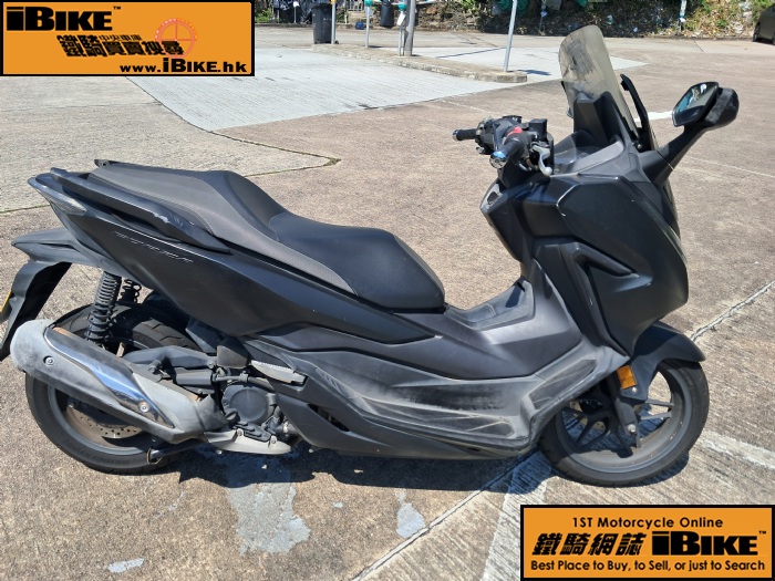 HONDA Forza 300 �q�樮