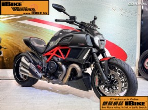 DUCATI Ducati - Diavel Carbon (facelift)