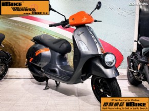 Vespa / Piaggio Vespa - GTV300