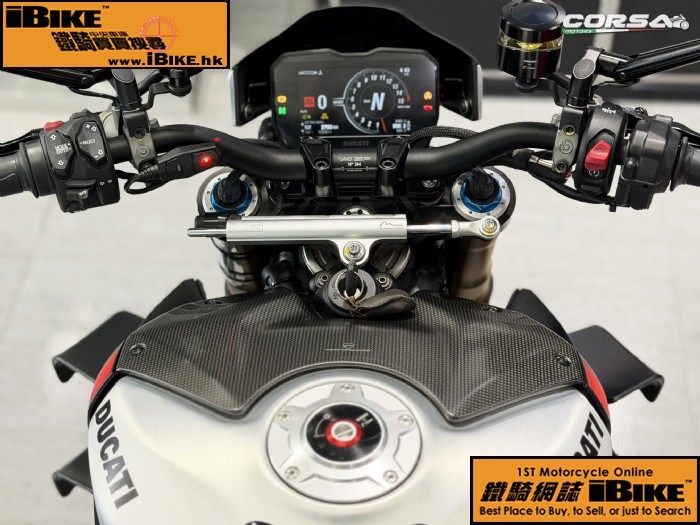 DUCATI Hypermotard 7Ducati - StreetFighter V4 SP96 �q�樮