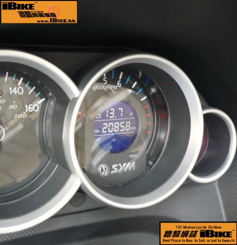 SYM GTS 300i  	0��,��f,���ꨮ �q�樮