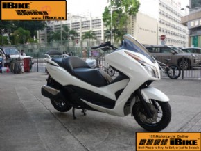 HONDA �x��!!Forza 300 2��,��f �q�樮