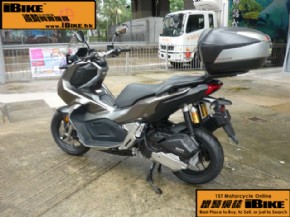 HONDA �x��!!ADV 150 �q�樮