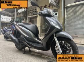 Vespa / Piaggio Medley S 150 q樮