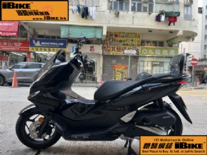 HONDA PCX160 �q�樮