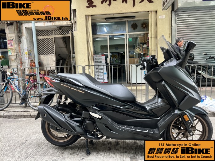 HONDA FORZA350 �q�樮