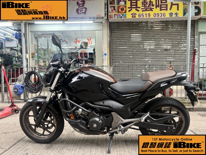 HONDA NC750S �q�樮