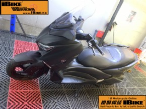 YAMAHA Xmax 300 �q�樮