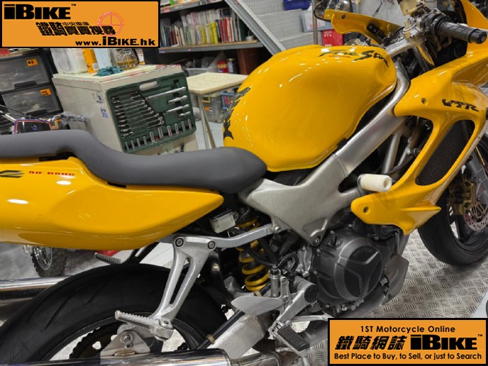HONDA VTR1000fw �q�樮