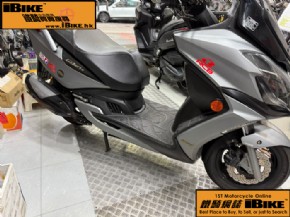 KYMCO G-Dink 300i (G-Dink 300i) �q�樮