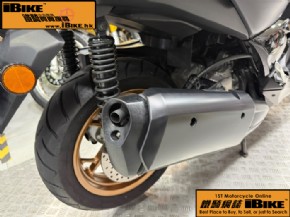 YAMAHA Xmax 300 �q�樮