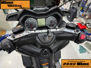 YAMAHA Xmax 300 �q�樮
