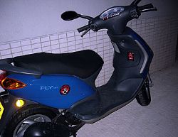 Vespa / Piaggio FLY 150